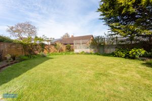 Photo 30- click for photo gallery